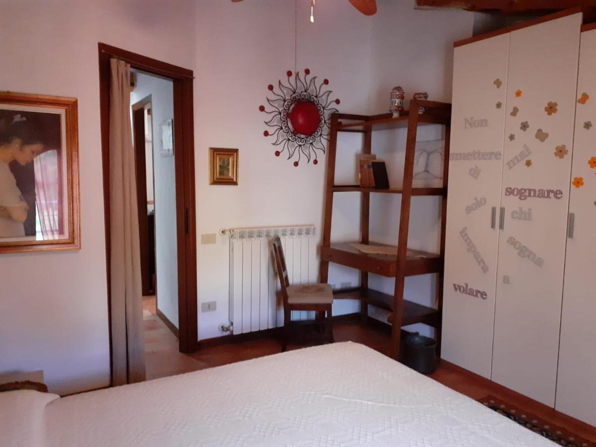 韦基亚诺Casa Di Nonno Gio别墅 外观 照片