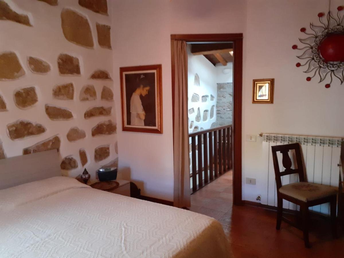 韦基亚诺Casa Di Nonno Gio别墅 外观 照片