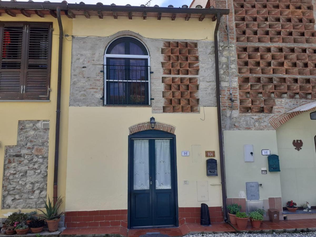 韦基亚诺Casa Di Nonno Gio别墅 外观 照片